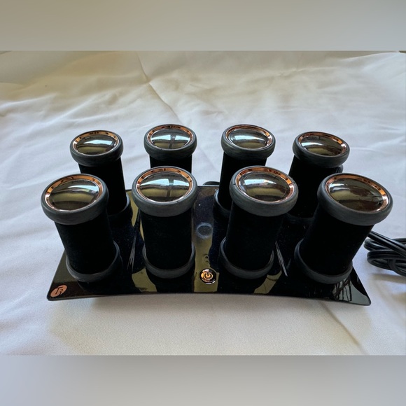 T3 1.75” Volumizing hot rollers set - Picture 8 of 8